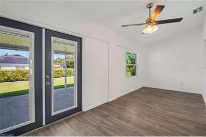 1905 SW 11th St, Cape Coral, FL 33991 - Photo 12