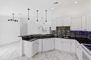 827 SW 29th Terrace, Cape Coral, FL 33914 - Photo 1