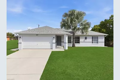 827 SW 29th Ter, Cape Coral, FL 33914 - Photo 4