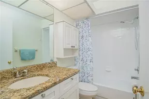 11220 Caravel Cir, Fort Myers, FL 33908 - Photo 10