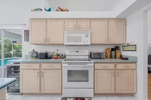 2516 SW 52nd Terrace, Cape Coral, FL 33914 - Photo 16