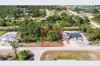 206 Aurora Ave S, Lehigh Acres, FL 33974 - Photo 8