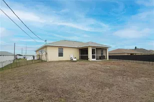 416 NW 7th Terrace, Cape Coral, FL 33993 - Photo 20