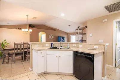 416 NW 7th Ter, Cape Coral, FL 33993 - Photo 8