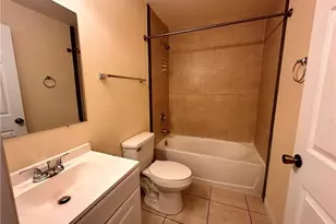 1311 NE 8th Pl, Cape Coral, FL 33909 - Photo 20