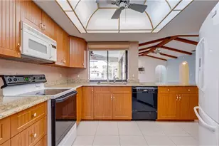 5308 SW 11th Pl, Cape Coral, FL 33914 - Photo 4