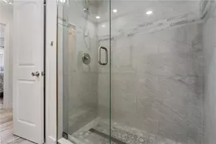 4212 SE 1st Ct, Cape Coral, FL 33904 - Photo 12