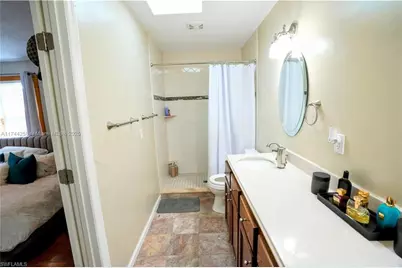 2304 SE 8th Ter, Cape Coral, FL 33990 - Photo 10