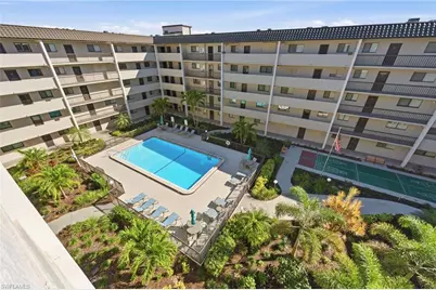 2121 Collier Ave #102, Fort Myers, FL 33901 - Photo 2
