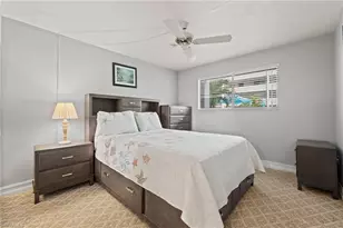 2121 Collier Ave, Fort Myers, FL 33901 - Photo 16