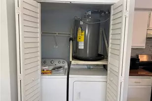 5329 Summerlin Rd, Fort Myers, FL 33919 - Photo 10