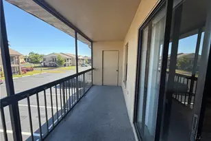 5329 Summerlin Rd, Fort Myers, FL 33919 - Photo 12