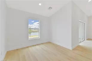 2043 NE 42nd St, Cape Coral, FL 33909 - Photo 12