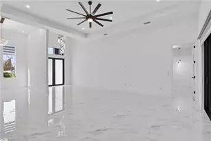 1617 NE 12th St, Cape Coral, FL 33909 - Photo 10