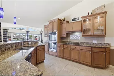 3614 SE 21st Ave, Cape Coral, FL 33904 - Photo 10