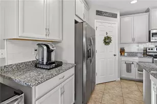 3223 Birchin Ln, Fort Myers, FL 33916 - Photo 16