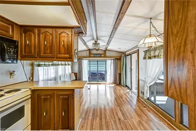 20124 Plum Tree Ln, Estero, FL 33928 - Photo 18