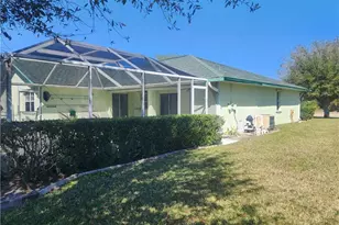 746 Milwaukee Blvd, Lehigh Acres, FL 33974 - Photo 6