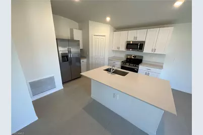 17236 Cantu Ct, North Fort Myers, FL 33917 - Photo 4