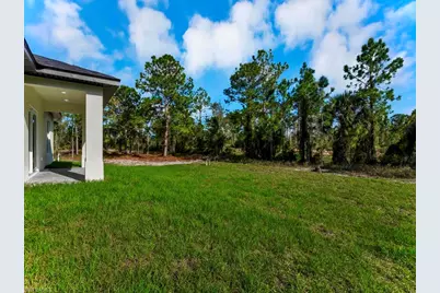 1040 Candlelight Dr, Lehigh Acres, FL 33974 - Photo 20