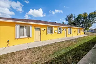 1321 SE 8th Ave, Cape Coral, FL 33990 - Photo 6