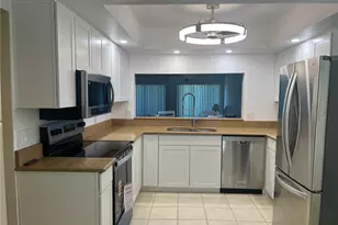 1784 Augusta Dr, Fort Myers, FL 33907 - Photo 2