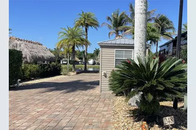 5230 Pineland Daisy Trl, Fort Myers, FL 33905 - Photo 2