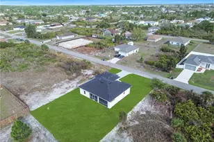 2909 63rd St W, Lehigh Acres, FL 33971 - Photo 6