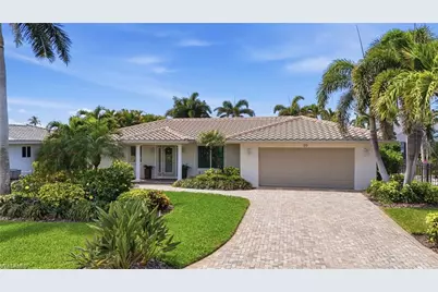 20 Bayview Blvd, Fort Myers Beach, FL 33931 - Photo 1