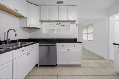 48 Victoria Dr, North Fort Myers, FL 33917 - Photo 36