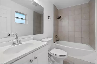 48 Victoria Dr, North Fort Myers, FL 33917 - Photo 16