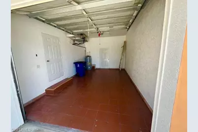 914 McArthur Ave, Lehigh Acres, FL 33936 - Photo 30