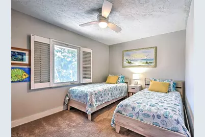 120 Mockingbird Ln, Englewood, FL 34223 - Photo 32