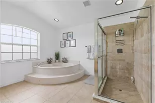 1932 SW 2nd Pl, Cape Coral, FL 33991 - Photo 10