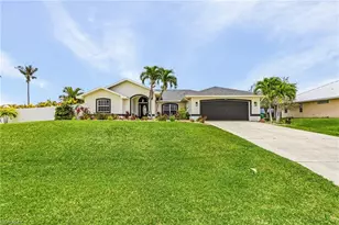 1932 SW 2nd Pl, Cape Coral, FL 33991 - Photo 2