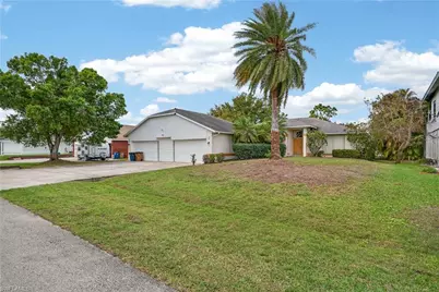 6890 Circle Dr, Fort Myers, FL 33905 - Photo 1