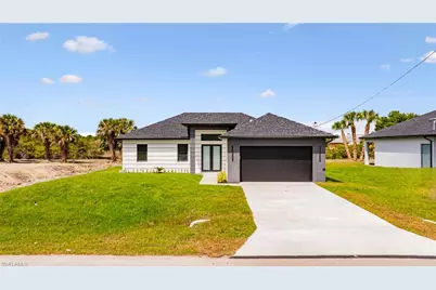 819 Frederick Reid St E, Lehigh Acres, FL 33974 - Photo 14