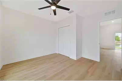 2125 NE 5th Pl, Cape Coral, FL 33909 - Photo 20