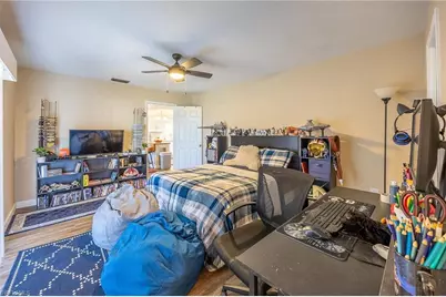 238 SE 9th Ter, Cape Coral, FL 33990 - Photo 18