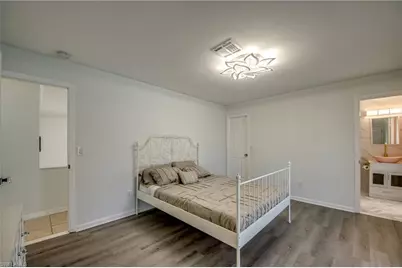 1210 SE 29th Ter, Cape Coral, FL 33904 - Photo 12