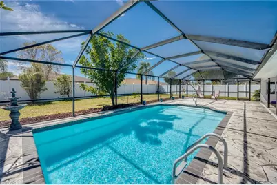 1210 SE 29th Ter, Cape Coral, FL 33904 - Photo 2