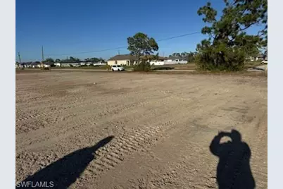 1018 NW 22nd Pl, Cape Coral, FL 33993 - Photo 2