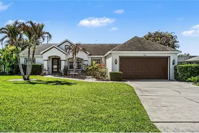 728 Milwaukee Blvd, Lehigh Acres, FL 33974 - Photo 6