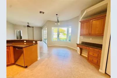 12469 Pebble Stone Ct, Fort Myers, FL 33913 - Photo 4