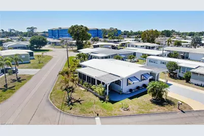 150 Overland Trl, North Fort Myers, FL 33917 - Photo 2