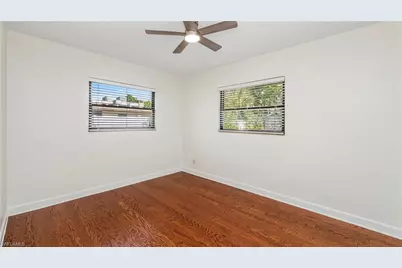 1320 Miracle Ln, Fort Myers, FL 33901 - Photo 12