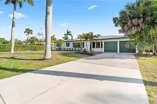 1320 Miracle Ln, Fort Myers, FL 33901 - Photo 1
