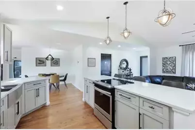 1810 NW 17th St, Cape Coral, FL 33993 - Photo 8