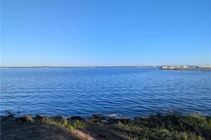 3541-3543 E Riverside Dr, Fort Myers, FL 33916 - Photo 4