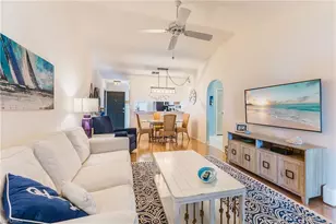 11500 Caravel Cir, Fort Myers, FL 33908 - Photo 4